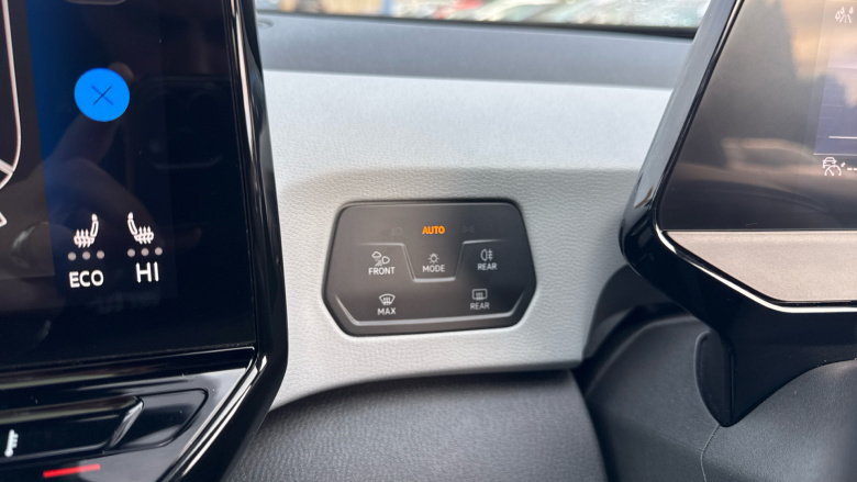 Volkswagen ID.3 150kW Family Pro Performance 58kWh 5dr Auto Electric Hatchback